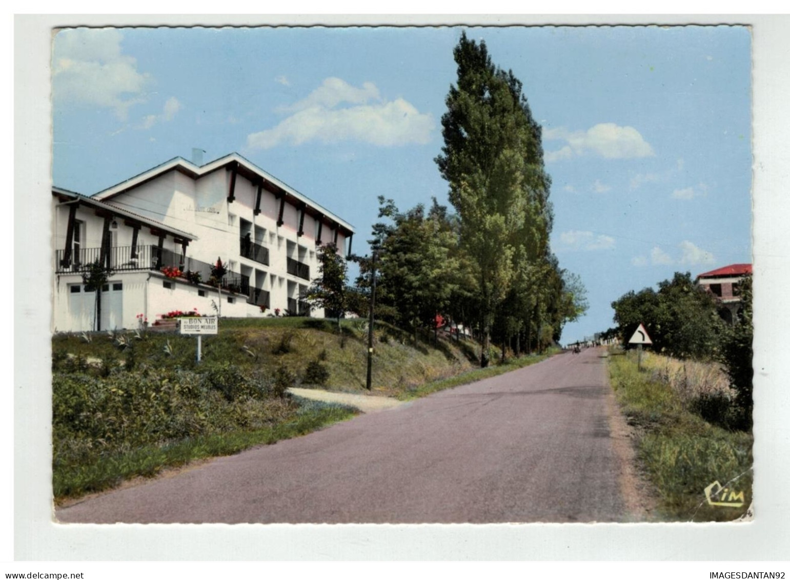 32 BARBOTAN LES THERMES LA ROUTE VERS GABARRET N°AC 98 99 - Barbotan