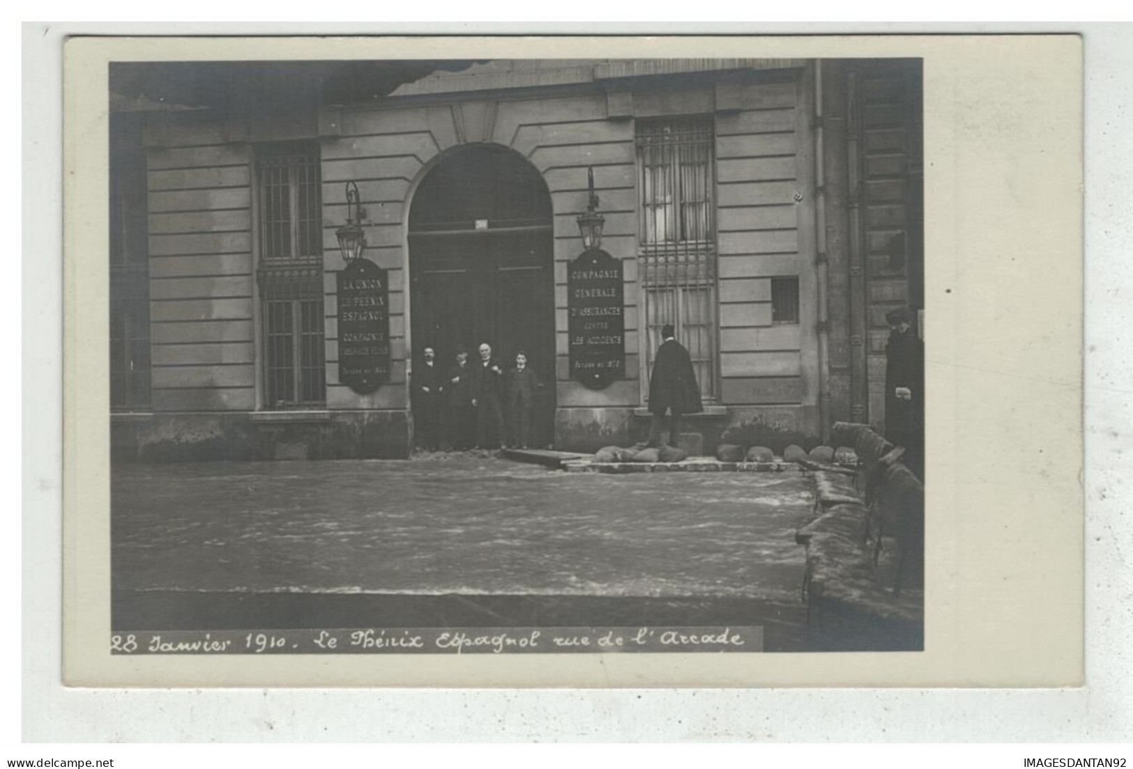 75007 PARIS #16374 INONDATIONS JANVIER 1910 LE PHENIX ESPAGNOL RUE DE L ARCADE CARTE PHOTO COMPAGNIE ASSURANCES - District 07