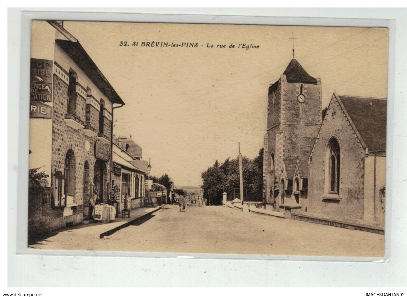 44 SAINT BREVIN LES PINS LA RUE DE L EGLISE N°32 - Saint-Brevin-les-Pins