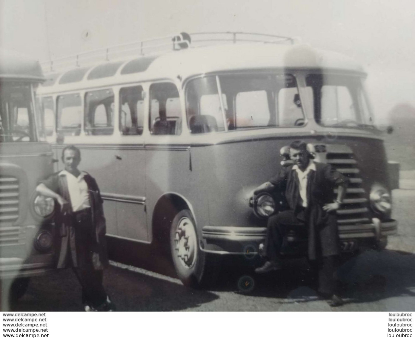 PHOTO ORIGINALE LES CARS FERTOIS 1953 LA FERTE SOUS JOUARRE  ENCADREE 30 X 20 CM VOIR DESCRIPTION - La Ferte Sous Jouarre