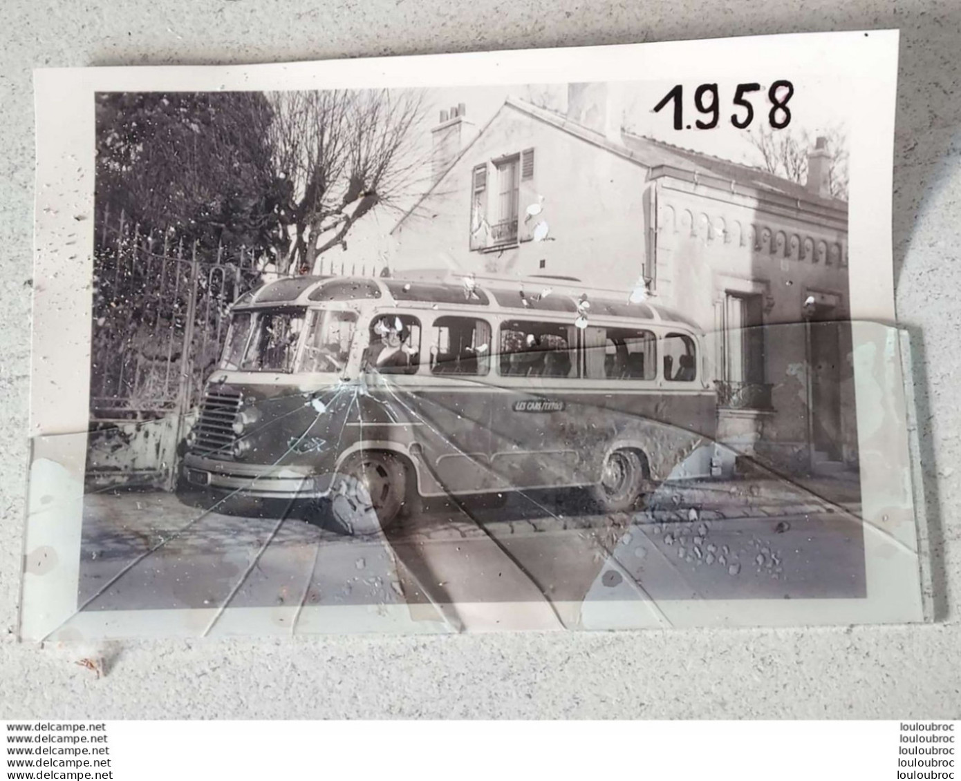 PHOTO ORIGINALE LES CARS FERTOIS 1953 LA FERTE SOUS JOUARRE  ENCADREE 30 X 20 CM VOIR DESCRIPTION - La Ferte Sous Jouarre