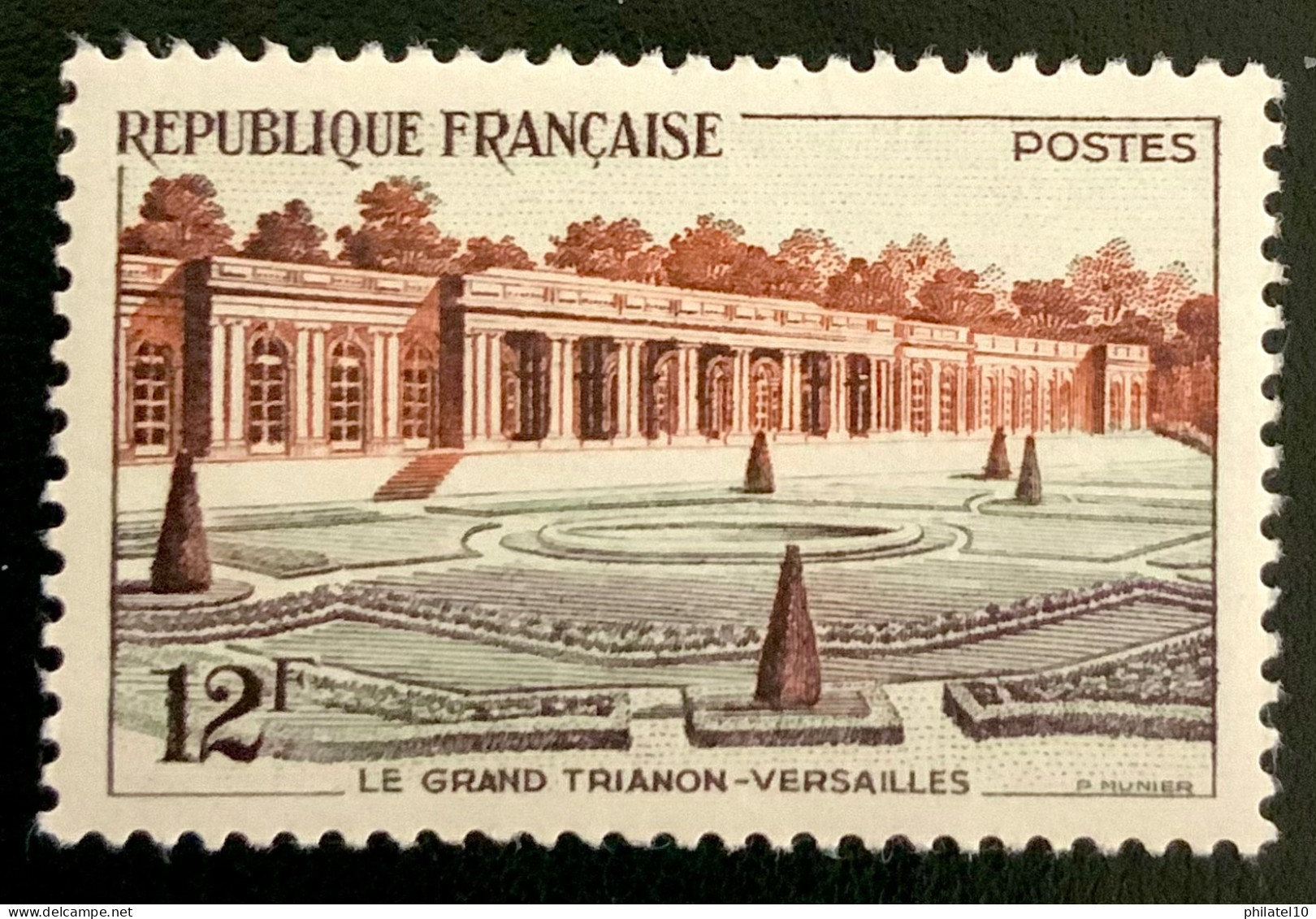 1956 FRANCE N 1059 LE GRAND TRIANON VERSAILLES - NEUF** - Unused Stamps