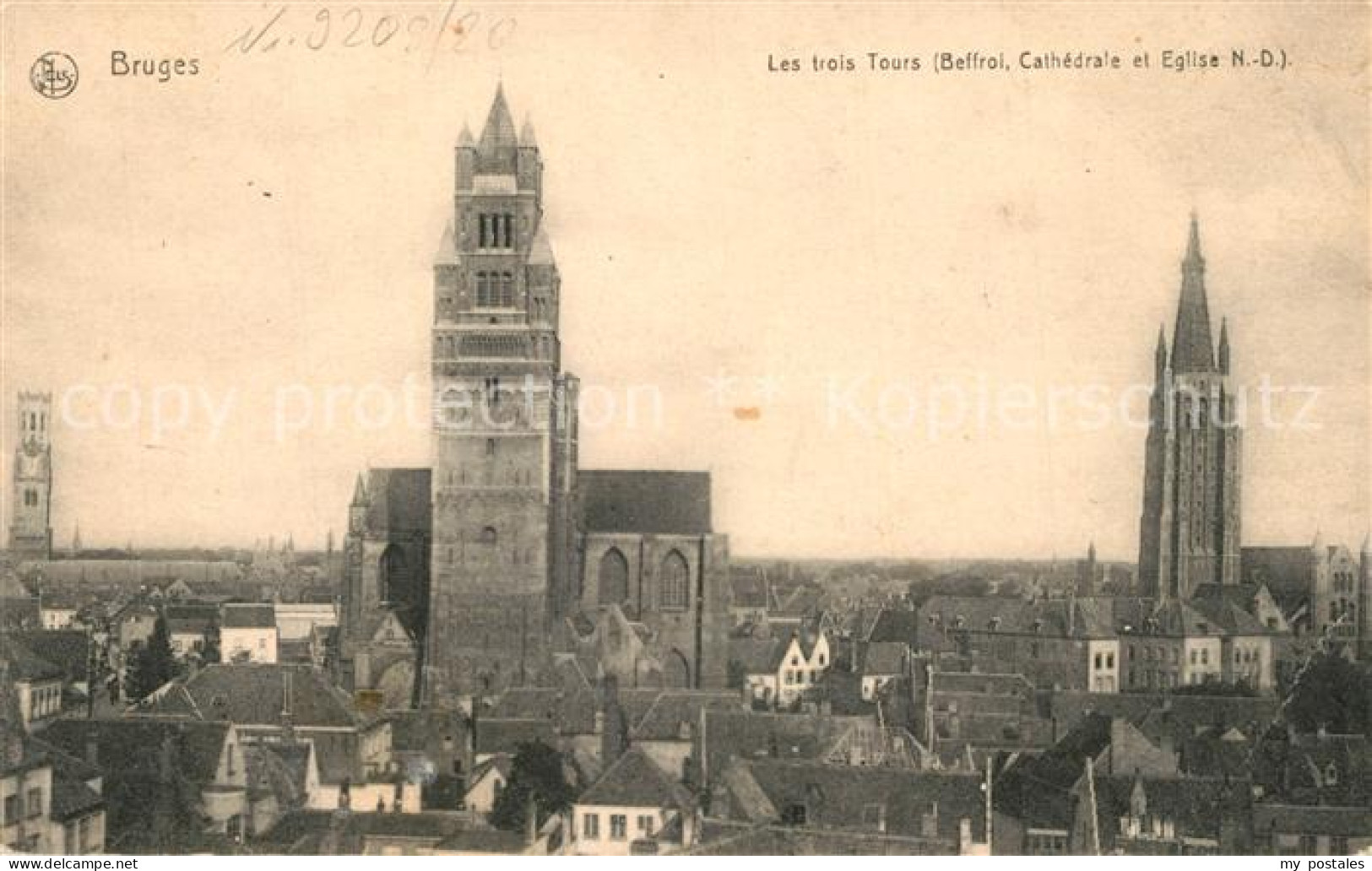 73336114 Bruges Flandre Les Trois Tours Beffroi Cathedrale Et Eglise Bruges Flan - Sonstige & Ohne Zuordnung