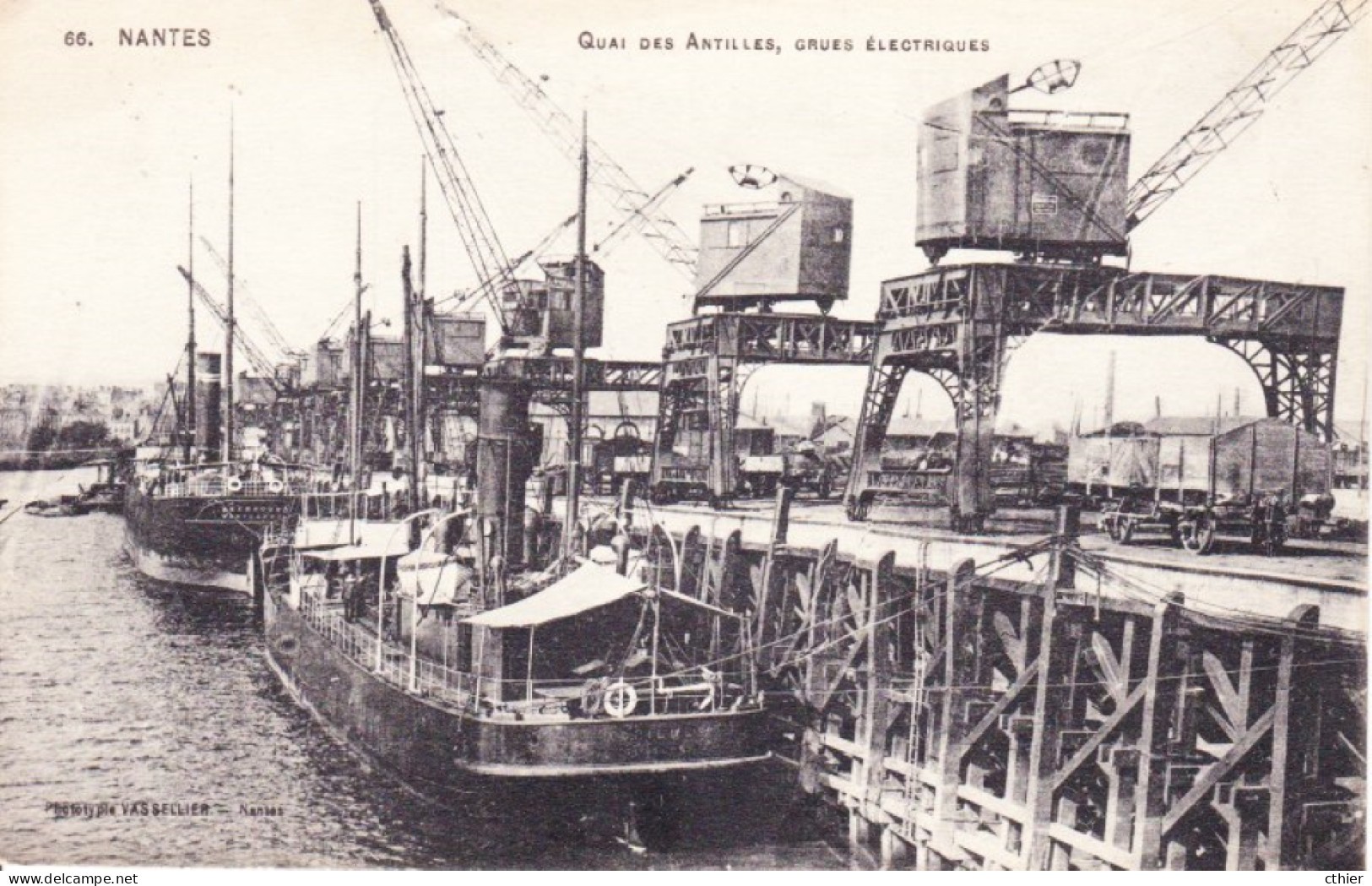 CPA  NANTES 44 - Quai Des Antilles - Grues Electriques - Nantes