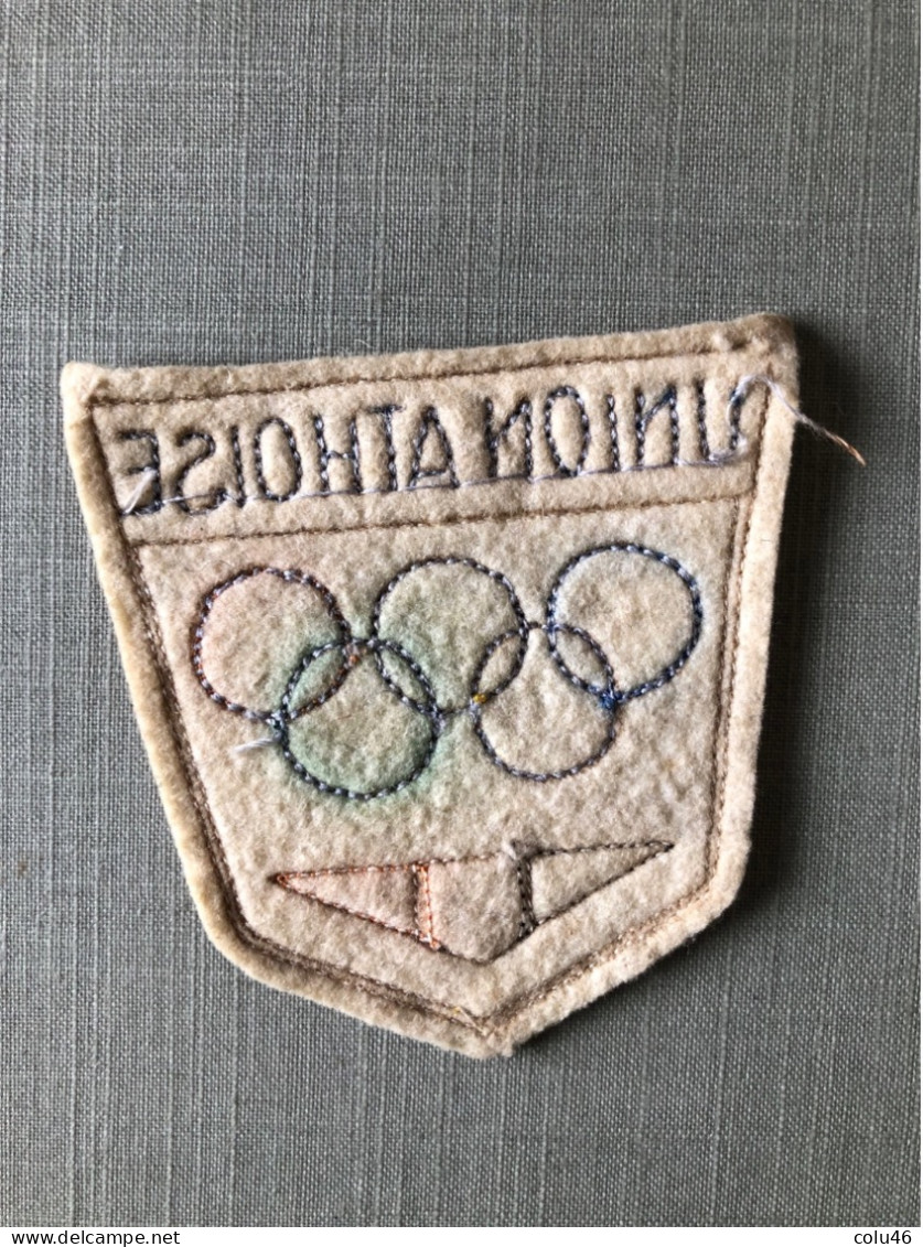 Écusson Ancien Olympisme Compétitions Gymnastique Union Athoise Ath - Bekleidung, Souvenirs Und Sonstige