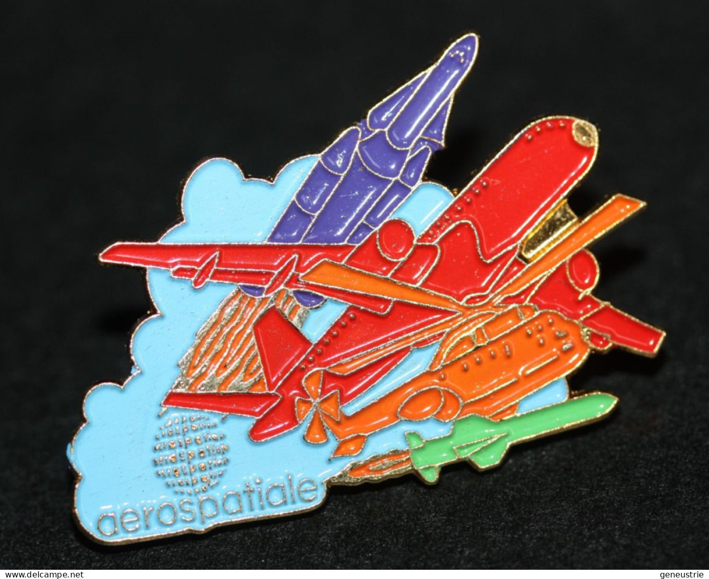 Insigne (type Pin's) Aérospatiale "Avion, Fusée, Hélicoptère, Missile" - Sonstige & Ohne Zuordnung