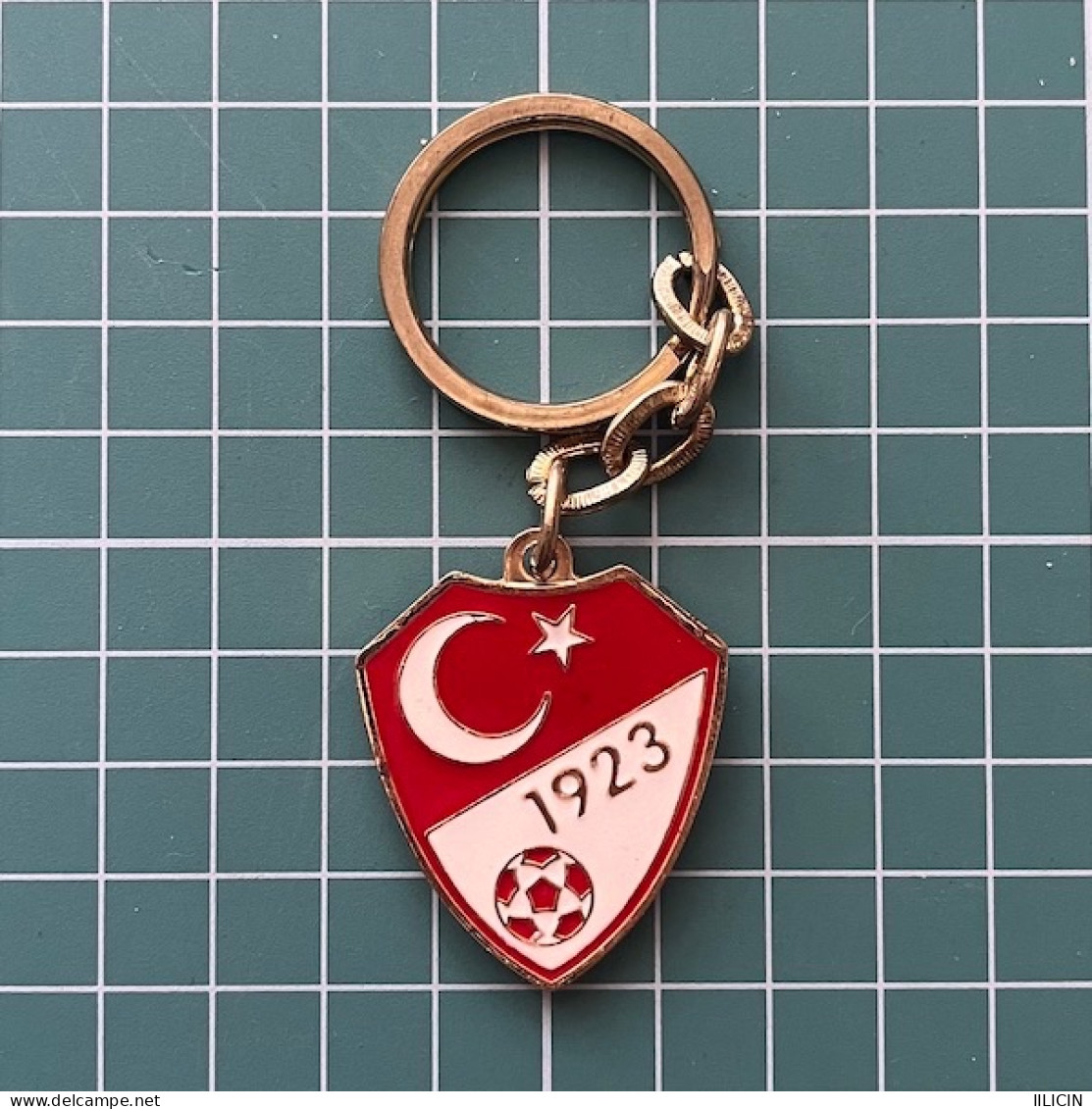 Pendant Keychain Souvenir SU000233 - Football Soccer Turkey Türkiye Federation Association Union - Kleding, Souvenirs & Andere