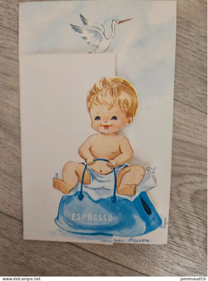Faire-part De Naissance Garçon : Bébé Assis Sur Un Sac Bleu - Geboorte & Doop