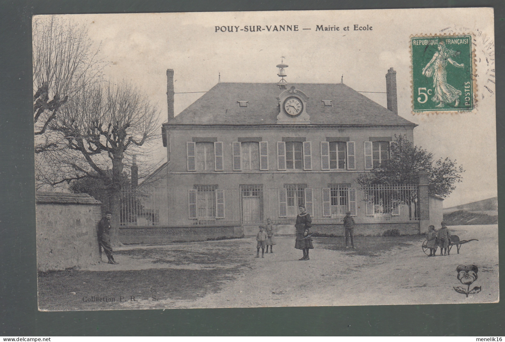 CP - 10 - Pouy-sur-Vanne - Mairie - Ecole - Sonstige & Ohne Zuordnung