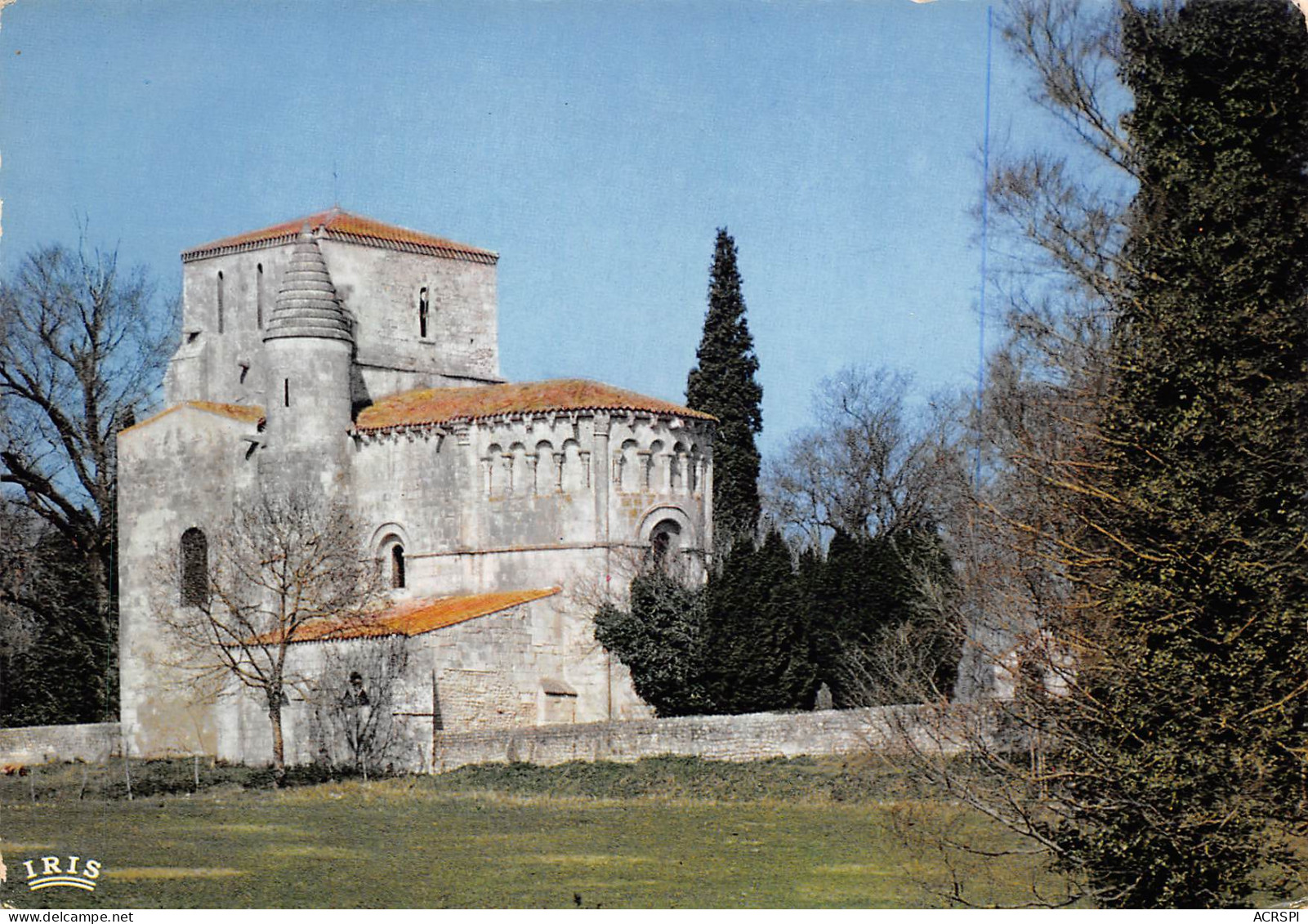 17  VAUX SUR MER église Romane  N° 57 \ML4009 - Vaux-sur-Mer