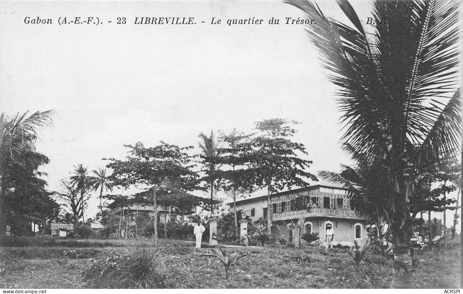 GABON Libreville Le Quartier Du Trésor  Centre Des Impots  N° 11 \ML4018 - Gabon