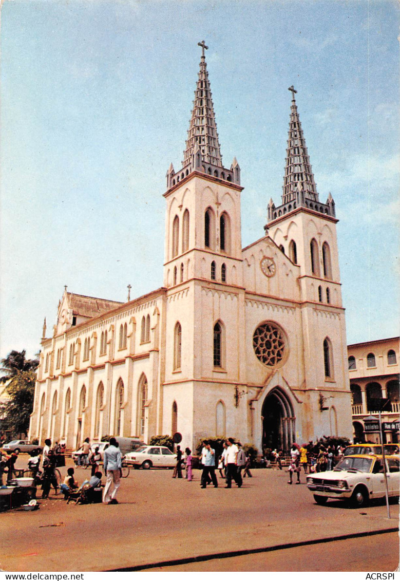 TOGO  LOME  La Cathédrale Du Sacré Coeur   N° 44 \ML4019 - Togo