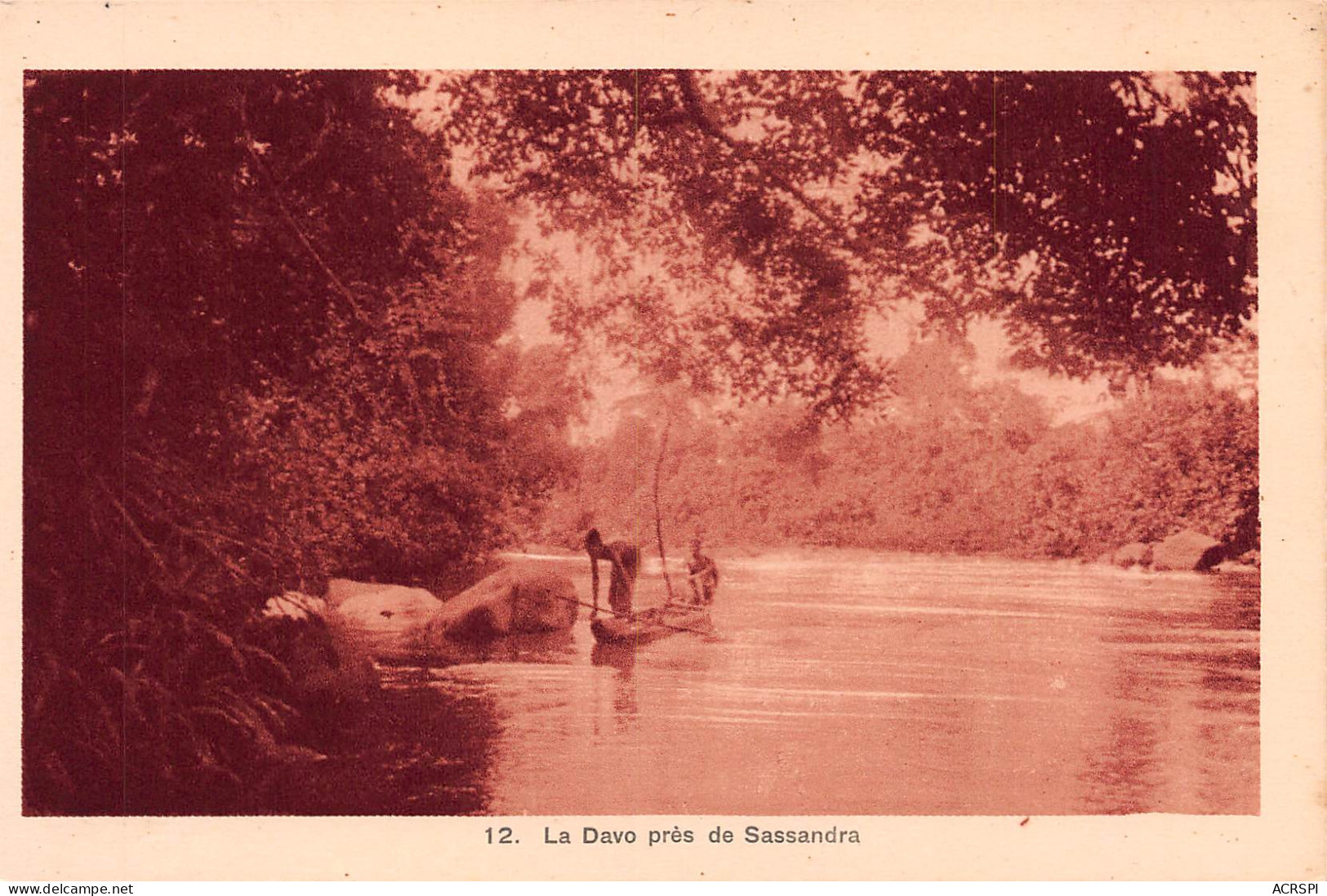 COTE  D' IVOIRE   Sassandra Pirogue De  Prospecteurs Prés De La Rivière Davo Région De  Gbôklé N° 2 \ML4020 - Ivory Coast