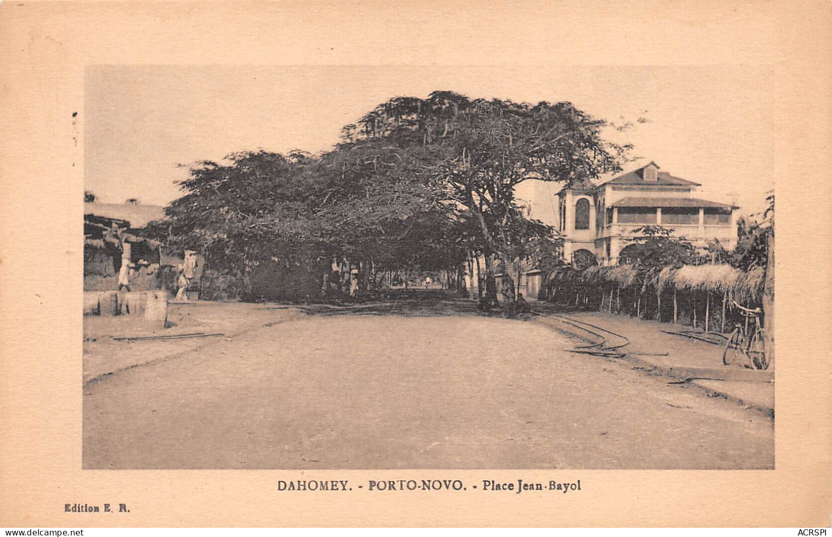 BENIN Ancien DAHOMEY Porto Novo La Place Jean Bayol N° 51 \ML4022 - Benin