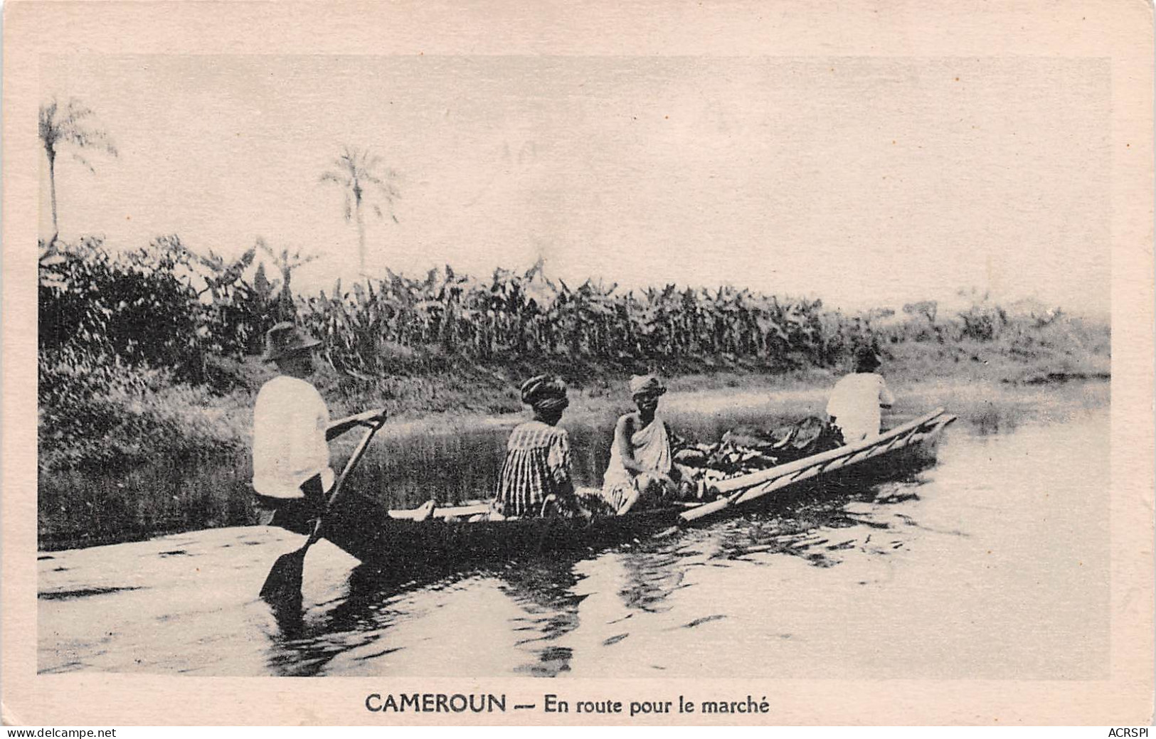CAMEROUN En Route Pour Le Marché En Pirogue  N° 43 \ML4024 - Cameroun