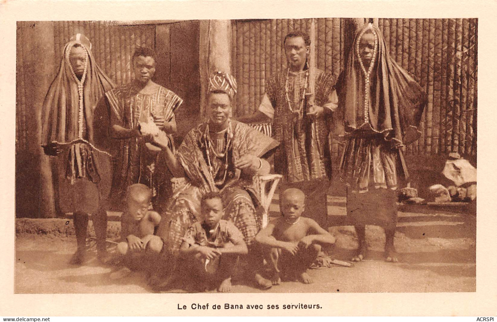 CAMEROUN - Le Chef De Bana Avec Ses Serviteurs  N° 75 \ML4031 - Camerún
