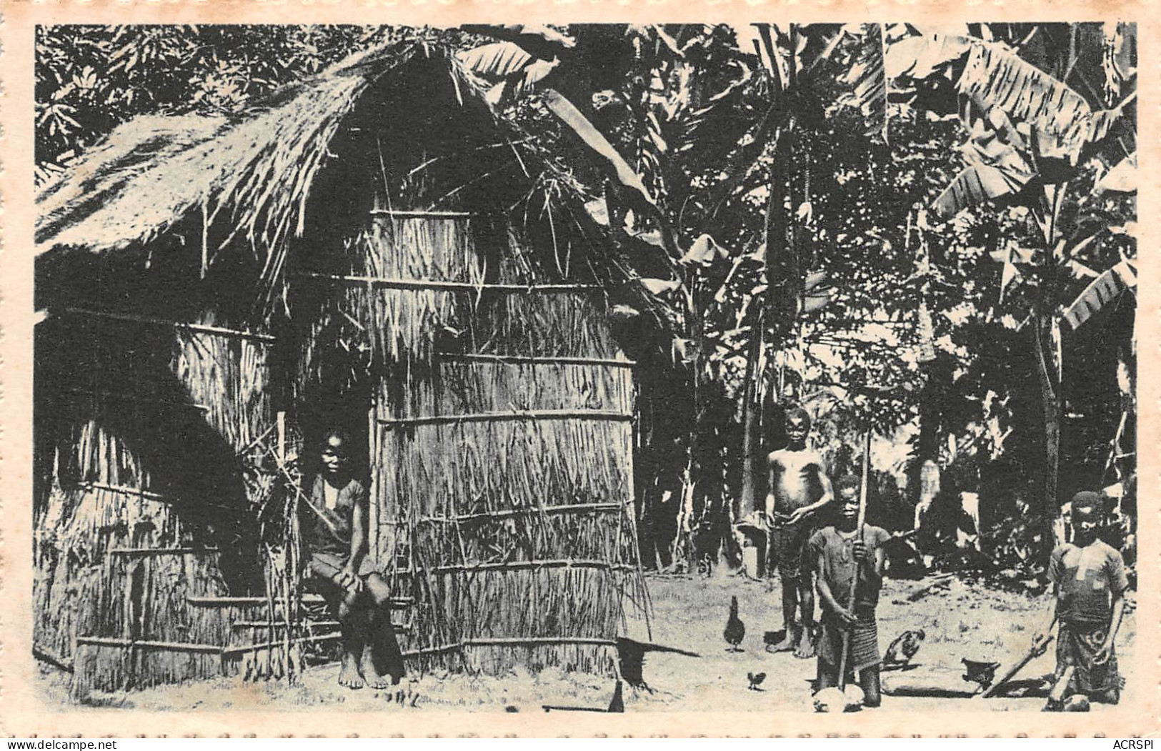 CONGO BRAZZAVILLE  KWANGO : Une Case Indigène  Carte Vierge Non Voyagé  2 Scans N° 3 \ML4037 - Französisch-Kongo