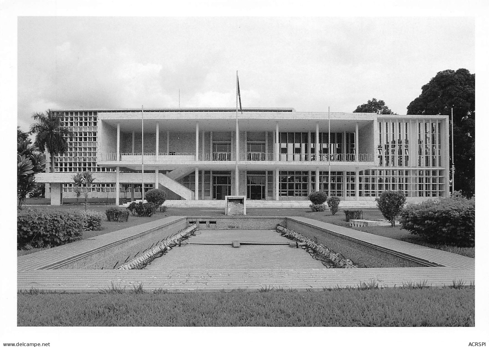 CONGO Brazzaville La Mairie 1952 1963  Façade Architecte JY Normand   Vierge Non Voyagé  2 Scans N° 56 \ML4037 - Brazzaville