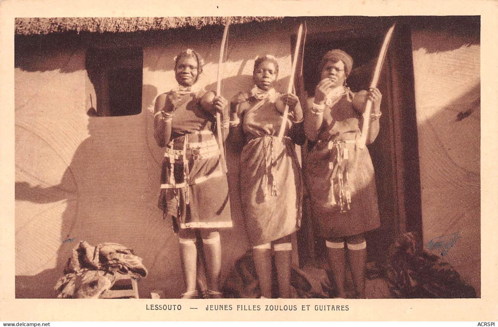 AFRIQUE DU SUD South Africa Lesotho  Basutoland - Lessouto - Jeunes Filles Zoulous Et Guitares   (2 Scans)N° 25 \ML4038 - Afrique Du Sud