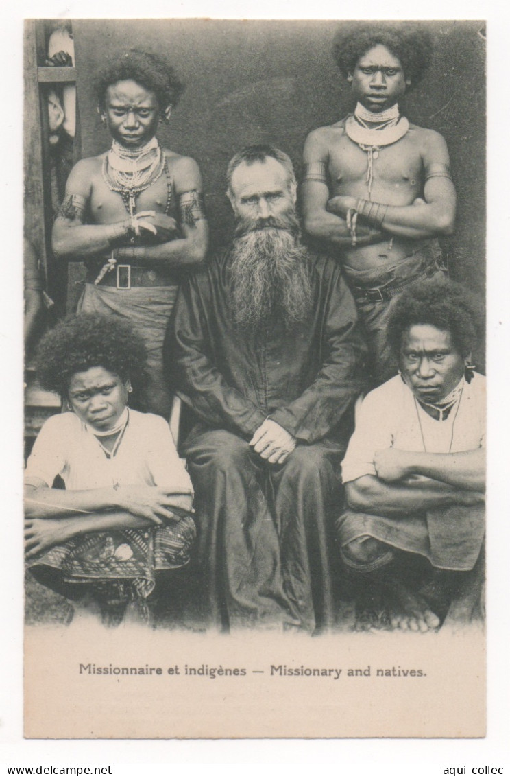 PAPOUASIE - NOUVELLE-GUINEE - MISSIONNAIRES DU SACRÉ-COEUR D'ISSOUDUN - MISSIONNAIRE ET INDIGÈNES - Papua Nueva Guinea