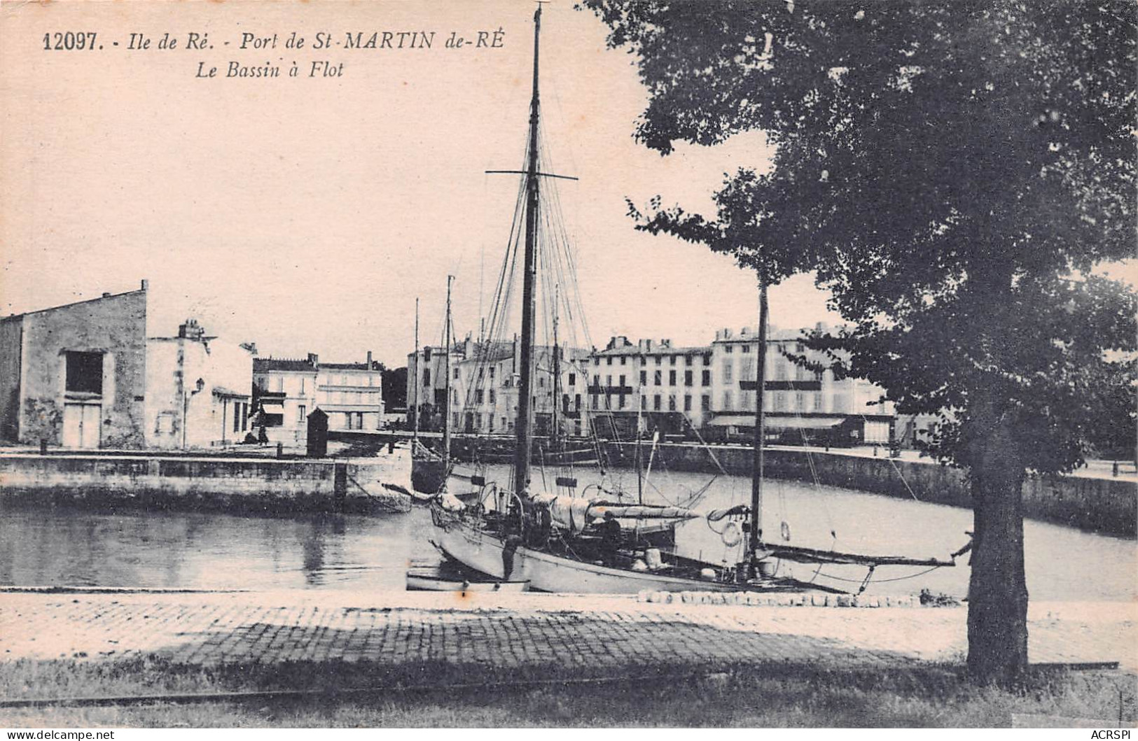 17 SAINT MARTIN DE Ré  Le Bassin à Flot Carte Vierge Non Circulé (Scans R/V) N° 5 \ML4061 - Saint-Martin-de-Ré