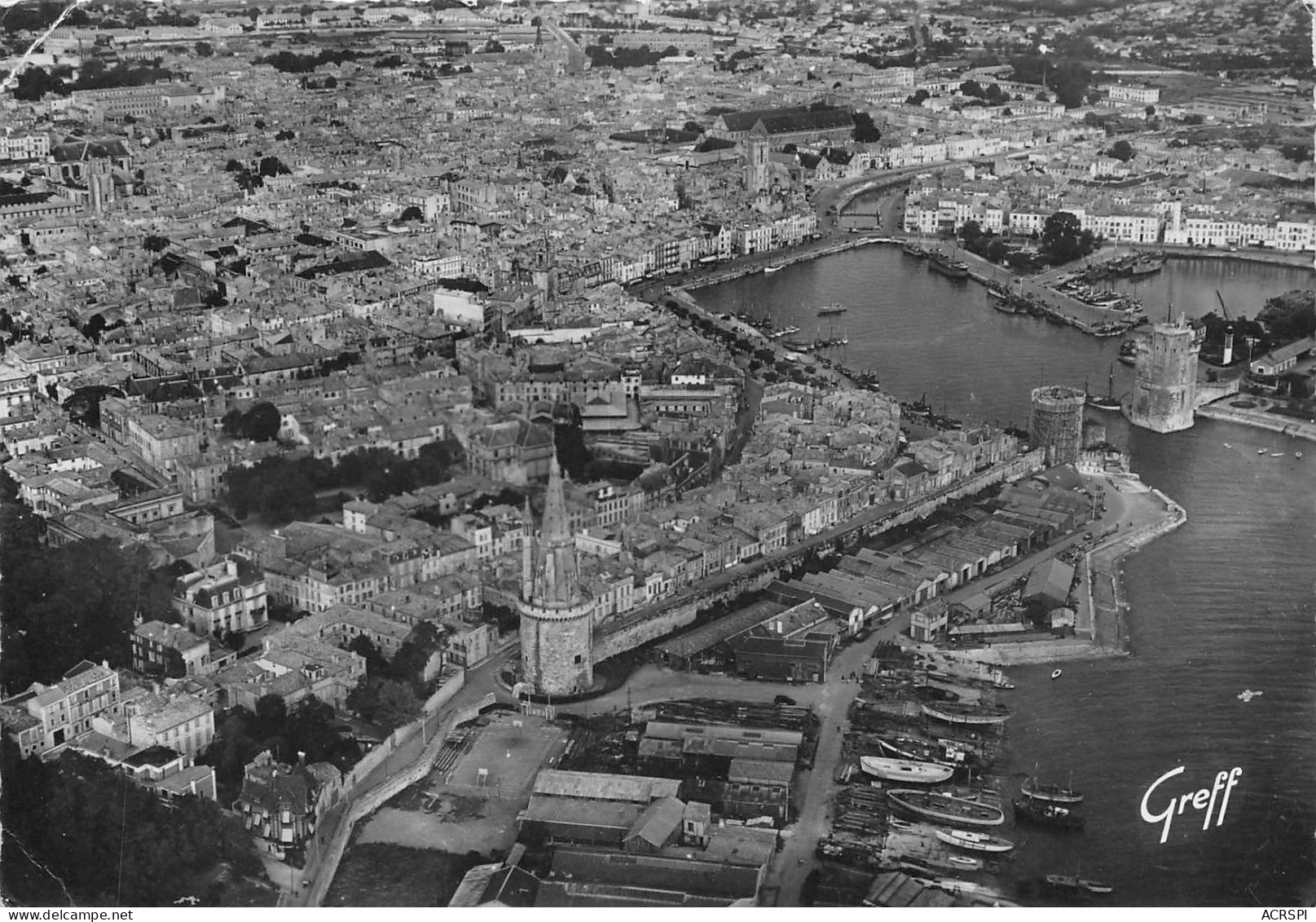 17 LA ROCHELLE Vue Aérienne Tours Et Chantiers (Scans R/V) N° 54 \ML4066 - La Rochelle