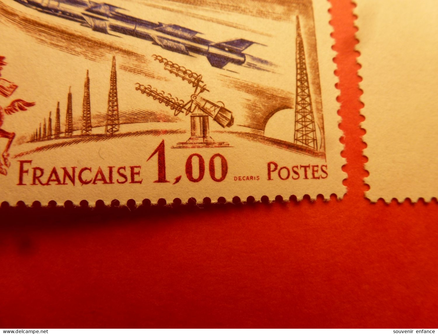 N°1422 Philatec Paris 1964 Coin De Feuille Decaris En Partie Effacé à Côté De Postes Sur Le Timbre De Droite Neuf ** - Ongebruikt