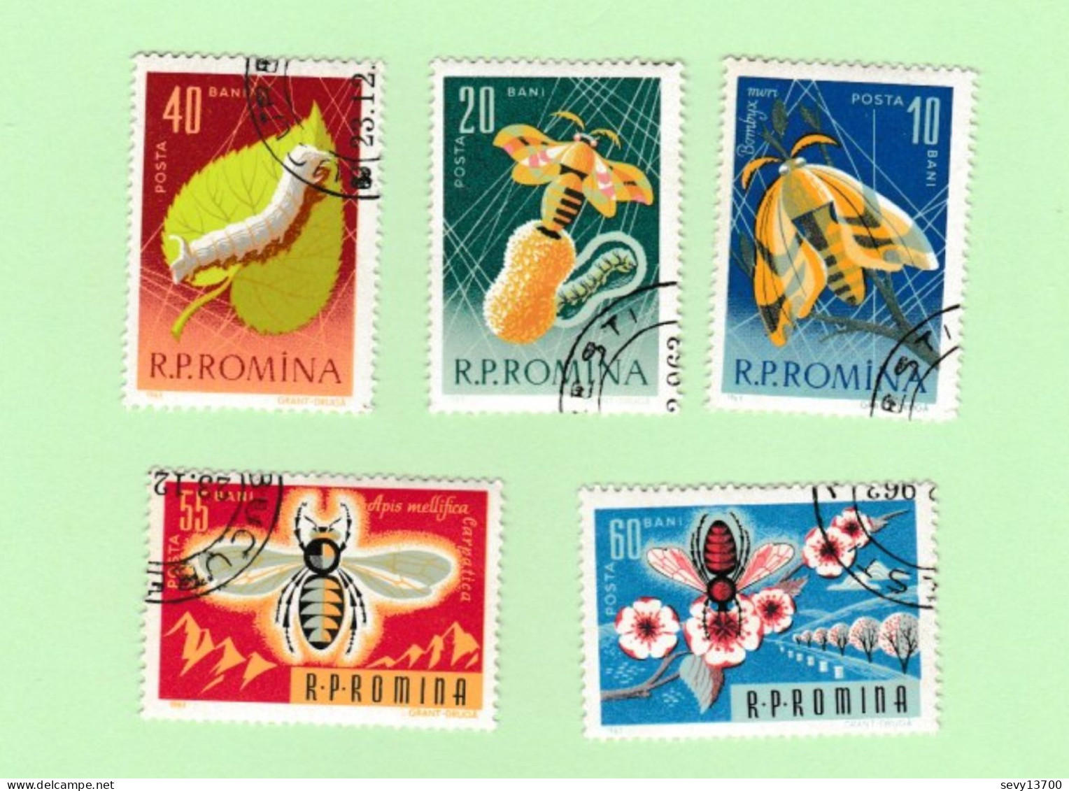 Lot 20 Timbres Les Papillons Roumanie Comores Mauritanie Nle Zélande Australie Malaisie Grenade Cuba Tchécoslovaquie DDR - Schmetterlinge