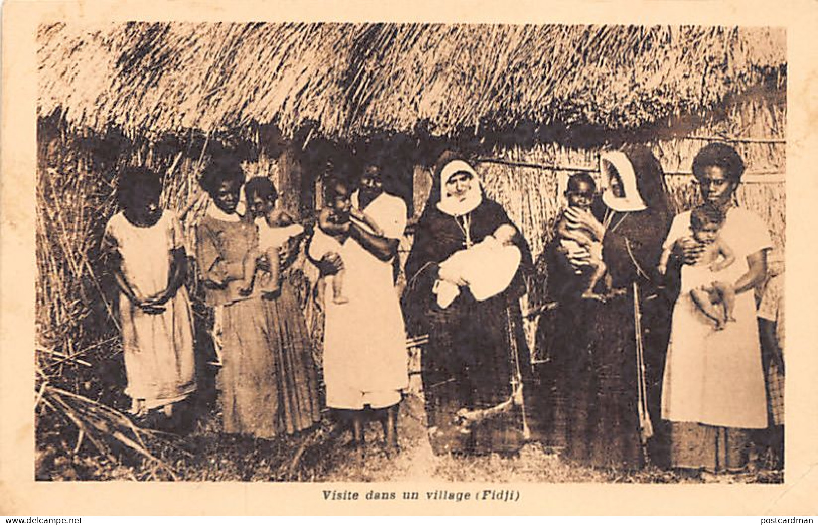 Fiji - Nuns Visiting A Village - Mother And Children - Publ. Soeurs Missionnaires De La Société De Marie  - Fidji