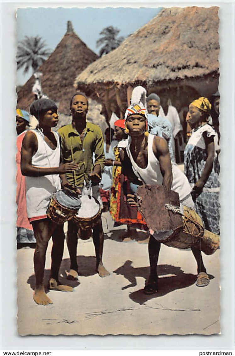 Guinée Conakry - Tam-tam - Ed. C.O.G.E.X. 2700 - Guinée