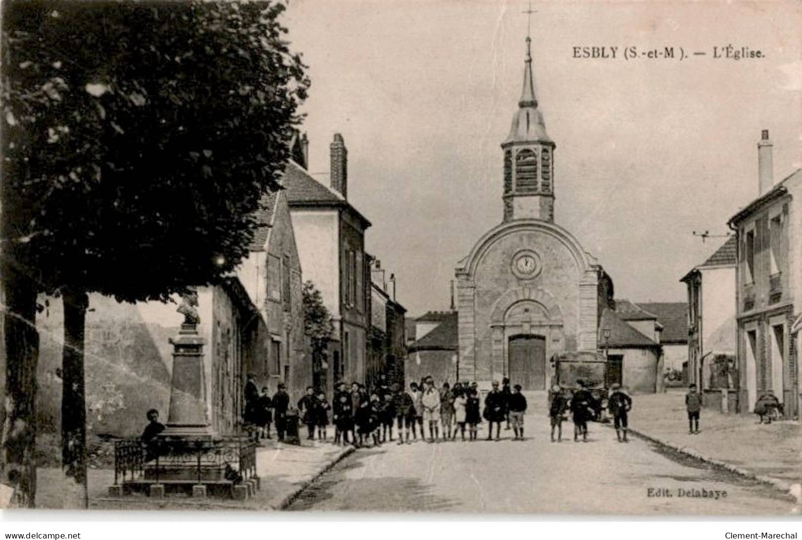 ESBLY: L'église - état - Esbly
