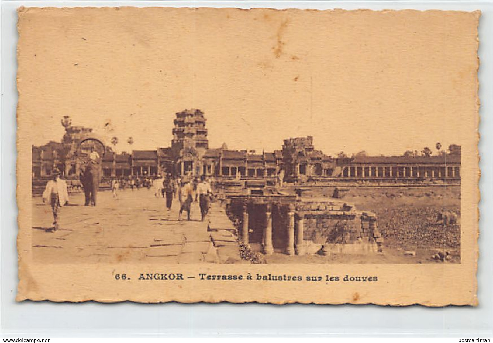 Cambodge - ANGKOR - Terrasse à Balustres Sur Les Douves - Ed. Gillot 66 - Camboya