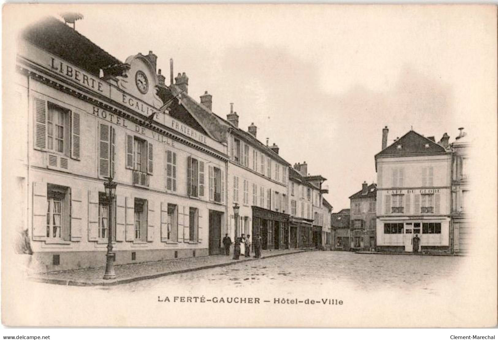 LA FERTE GAUCHER: Hôtel-de-ville - Très Bon état - La Ferte Gaucher