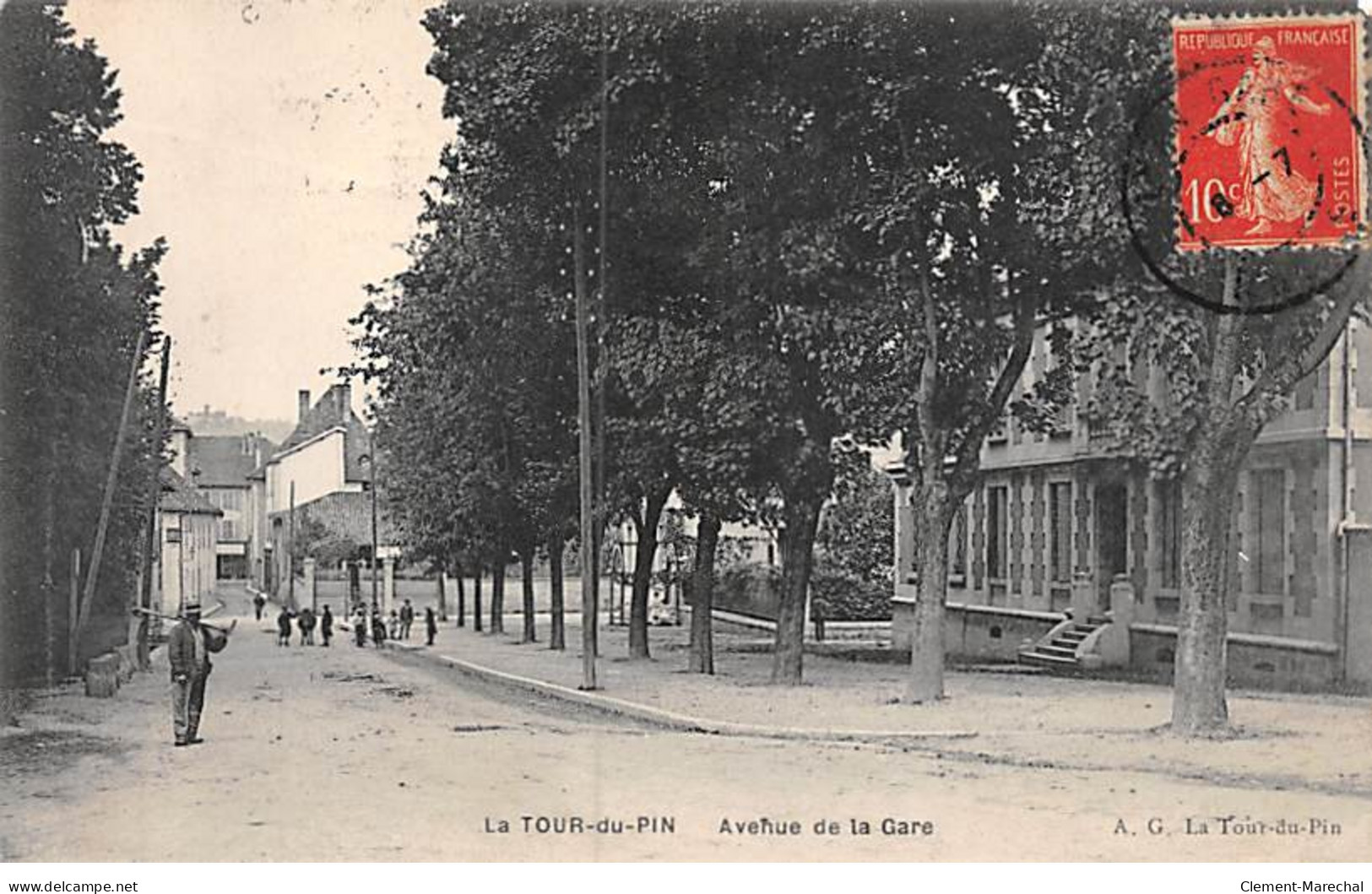 LA TOUR DU PIN - Avenue De La Gare - Très Bon état - La Tour-du-Pin