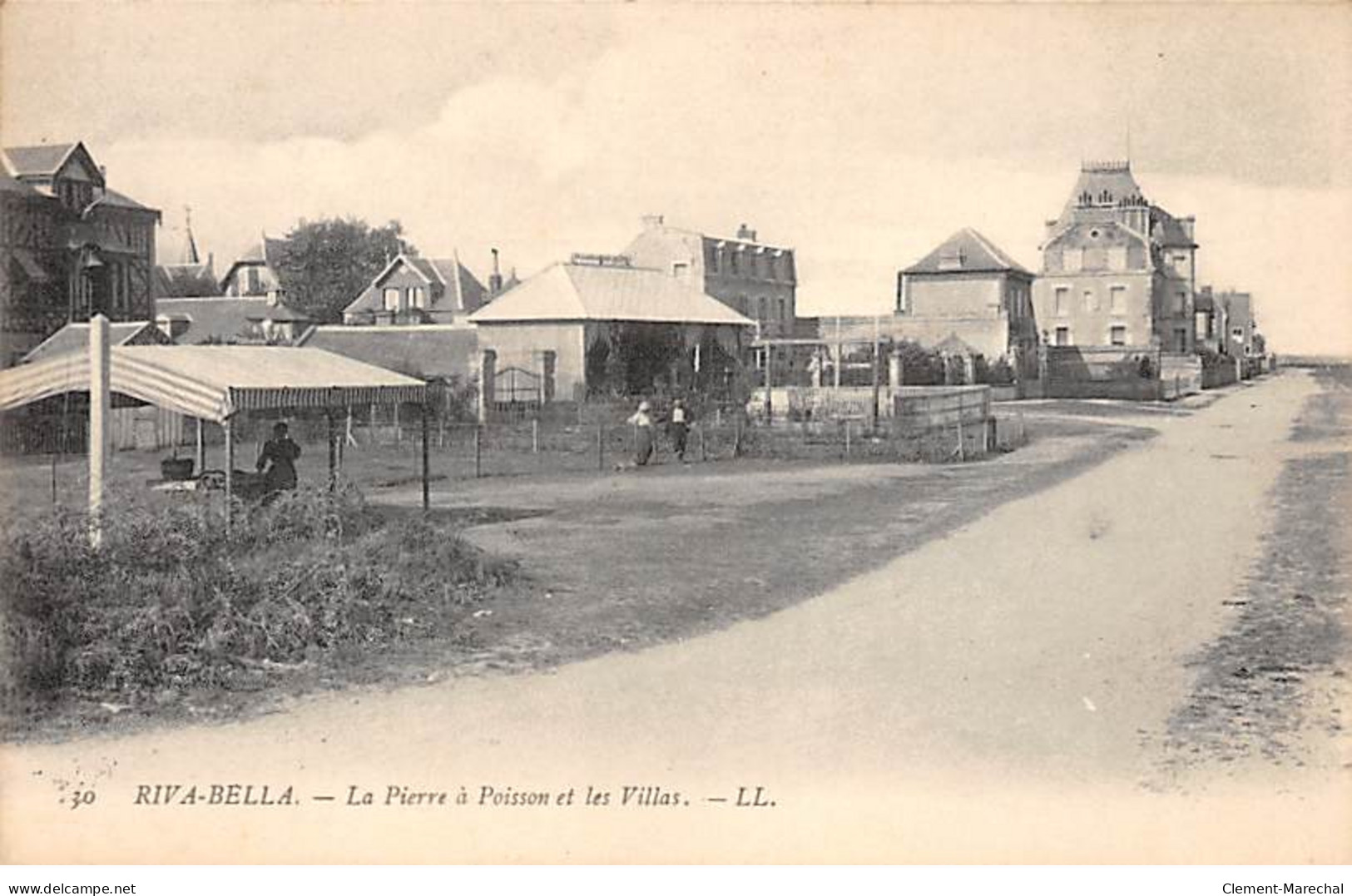 RIVA BELLA - La Pierre à Poisson Et Les Villas - Très Bon état - Riva Bella