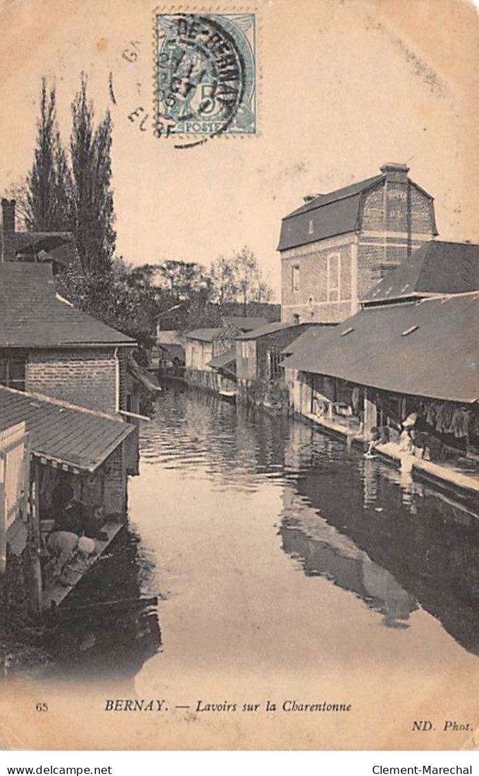 BERNAY - Lavoirs Sur La Charentonne - Très Bon état - Bernay