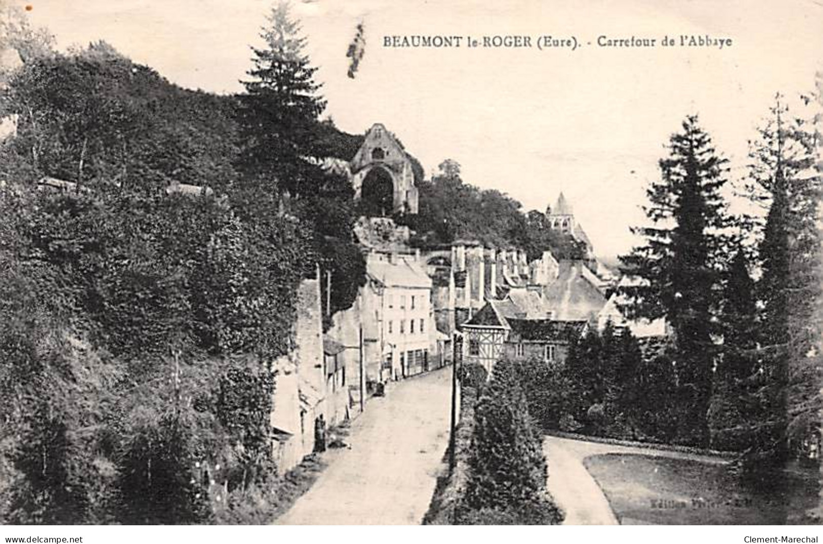 BEAUMONT LE ROGER - Carrefour De L'Abbaye - Très Bon état - Beaumont-le-Roger