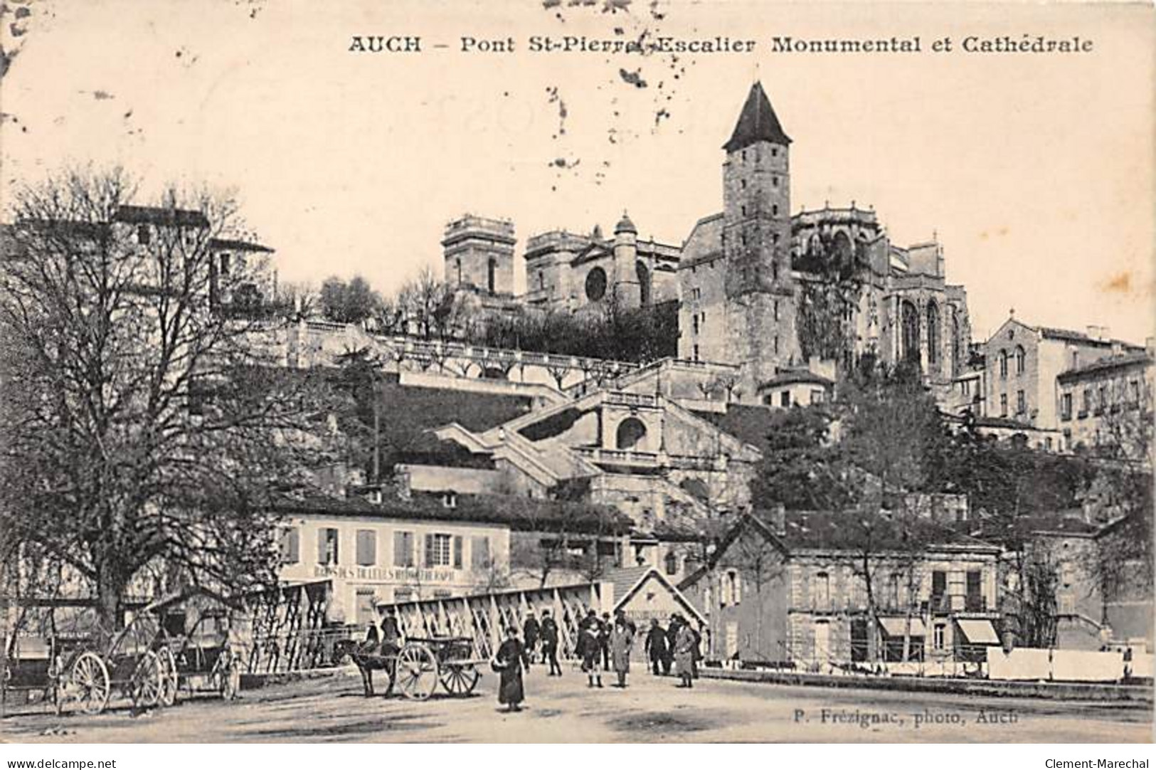 AUCH - Pont Saint Pierre - Escalier Monumental Et Cathédrale - Très Bon état - Auch