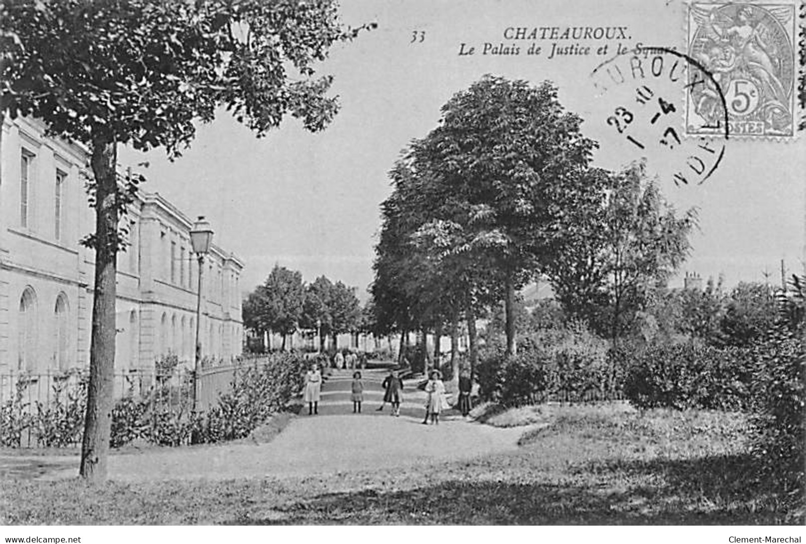 CHATEAUROUX - Le Palais De Justice Et Le Square - Très Bon état - Chateauroux