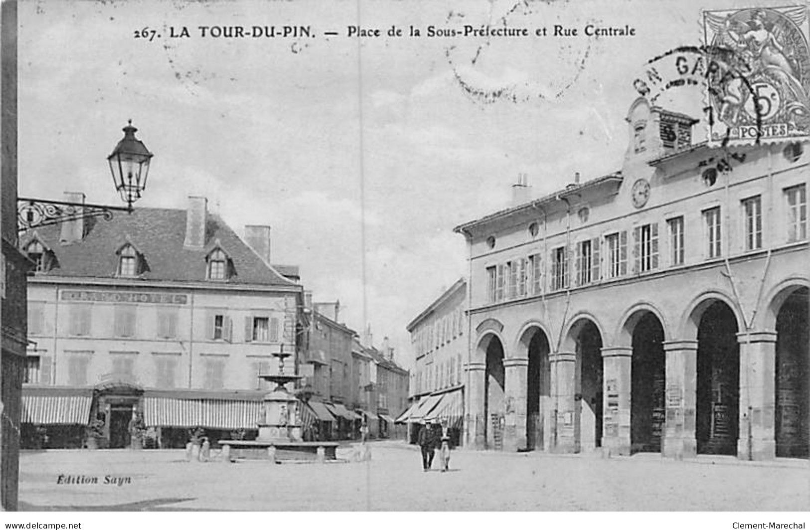 LA TOUR DU PIN - Place De La Sous Préfecture Et Rue Centrale - Très Bon état - La Tour-du-Pin