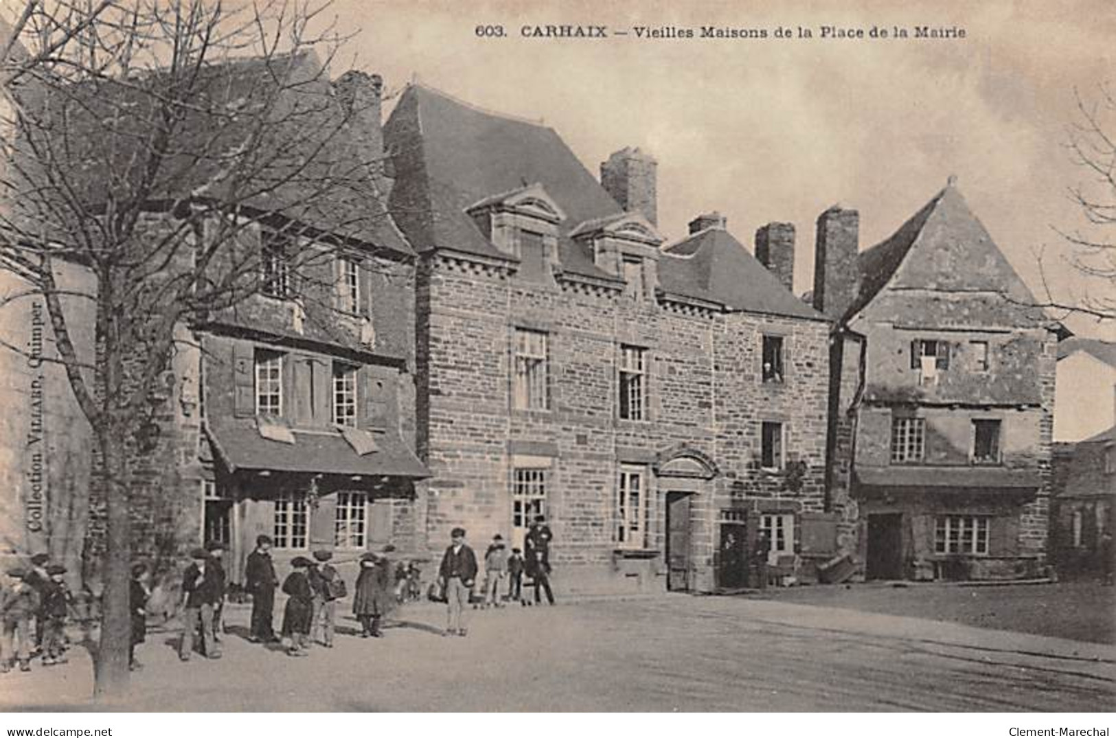 CARHAIX - Vieilles Maisons De La Place De La Mairie - Très Bon état - Carhaix-Plouguer