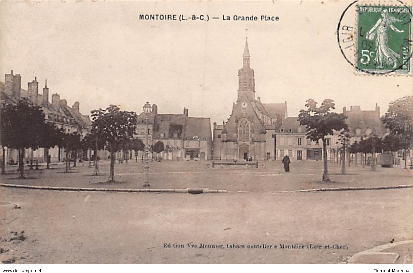 MONTOIRE - La Grande Place - Très Bon état - Montoire-sur-le-Loir