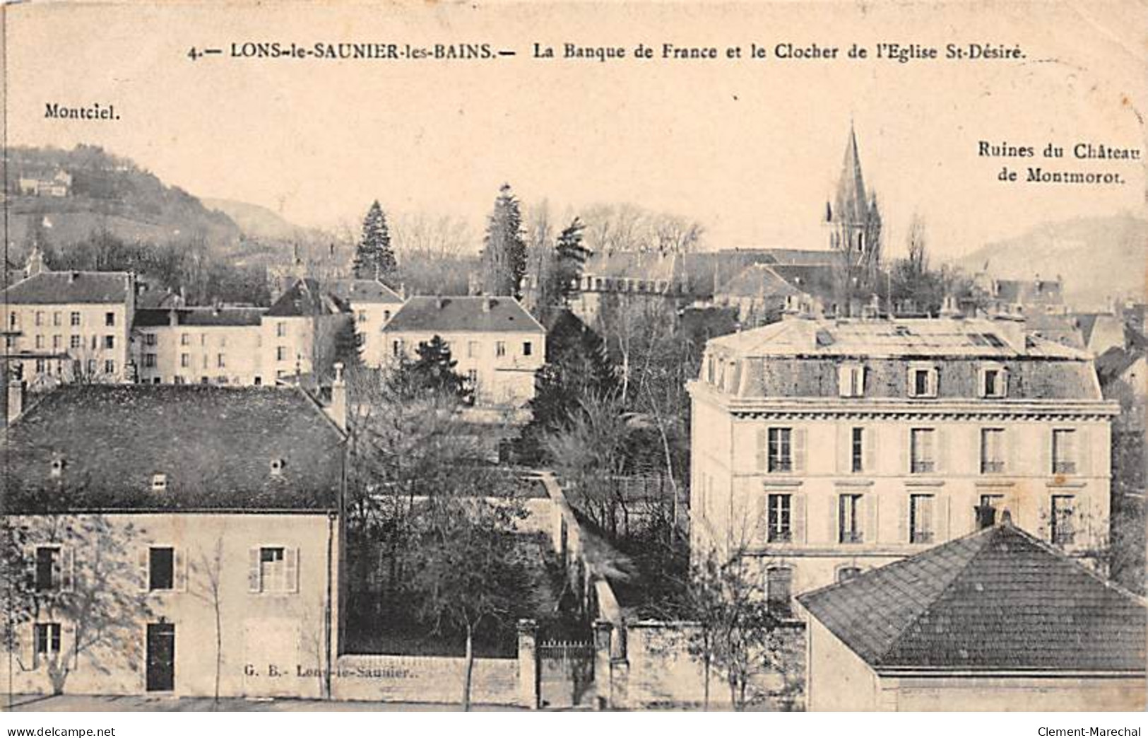 LONS LE SAUNIER LES BAINS - La Banque De France Et Le Clocher De L'Eglise Saint Désiré - Très Bon état - Lons Le Saunier