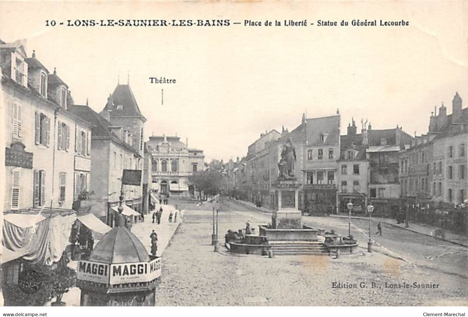 LONS LE SAUNIER LES BAINS - Place De La Liberté - Statue Du Général Lecourbe - Très Bon état - Lons Le Saunier
