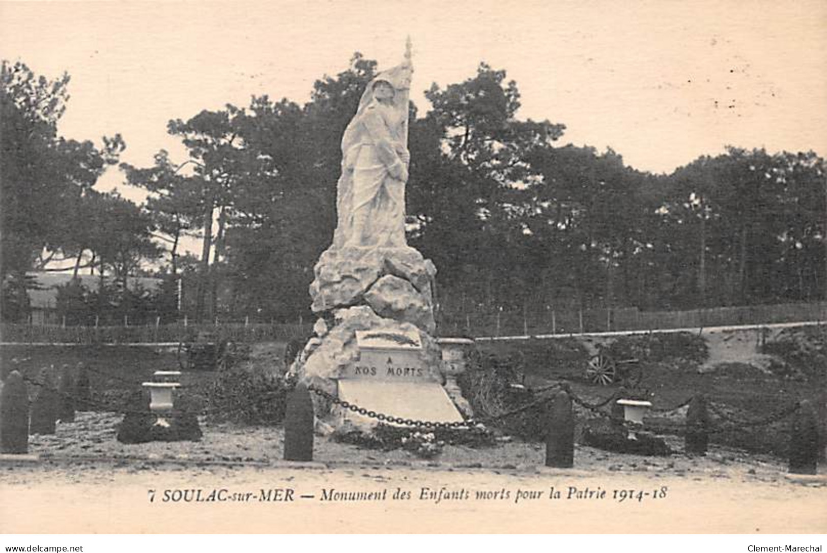 SOULAC SUR MER - Monument Des Enfants Morts Pour La Patrie 1914 18 - Très Bon état - Soulac-sur-Mer