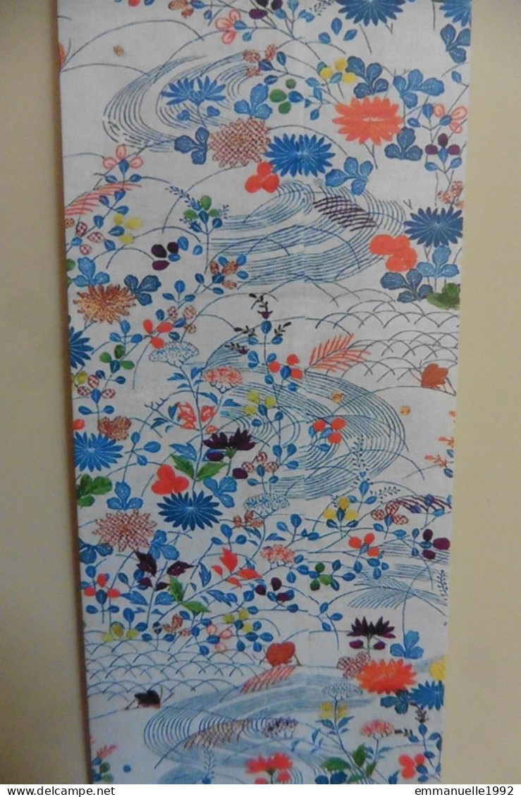 Marque-page Signet Tissu Fleurs Kimono Japonais Katabira Musée Guimet - Other & Unclassified