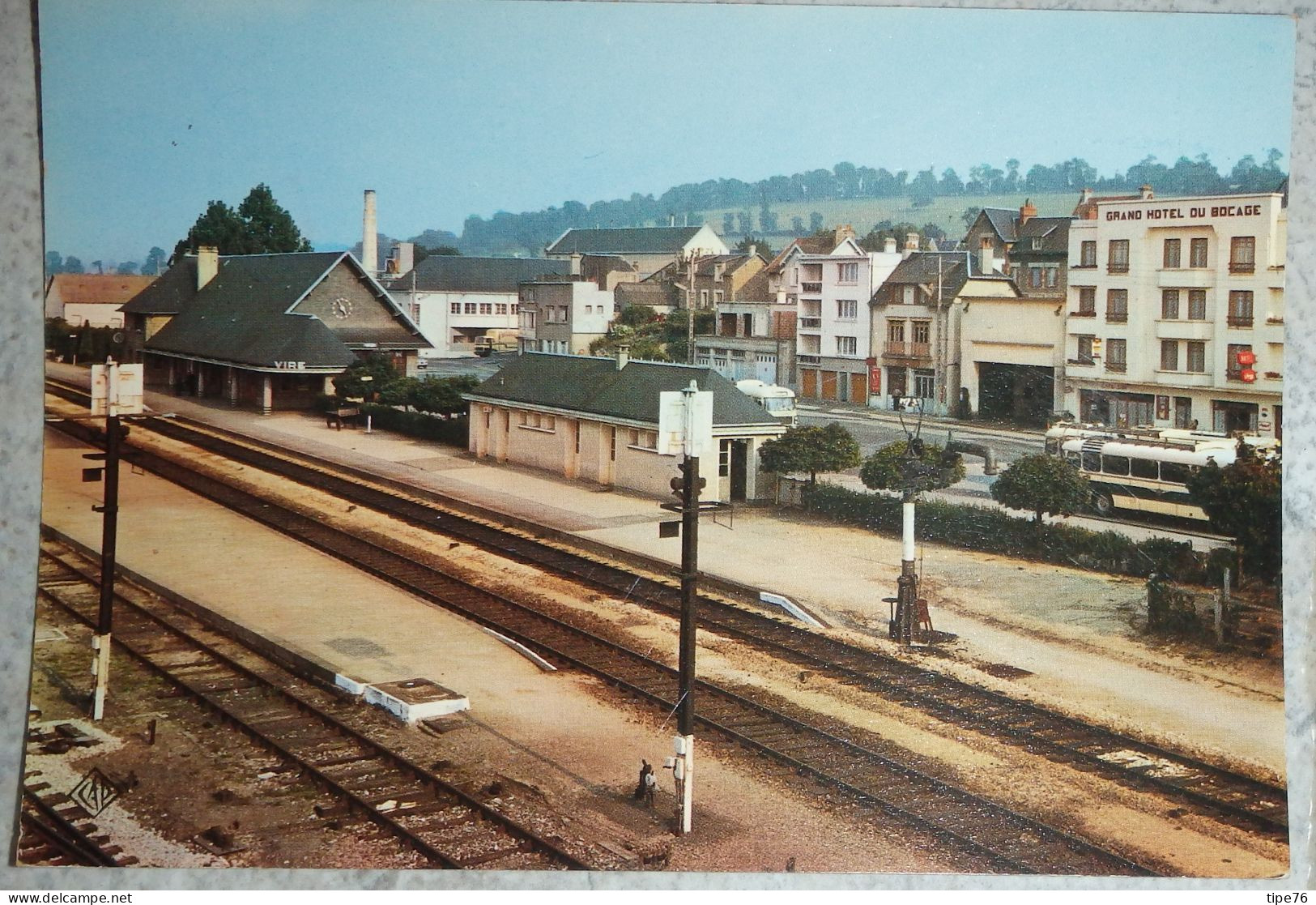 14 Calvados CPM Vire La Gare - Vire