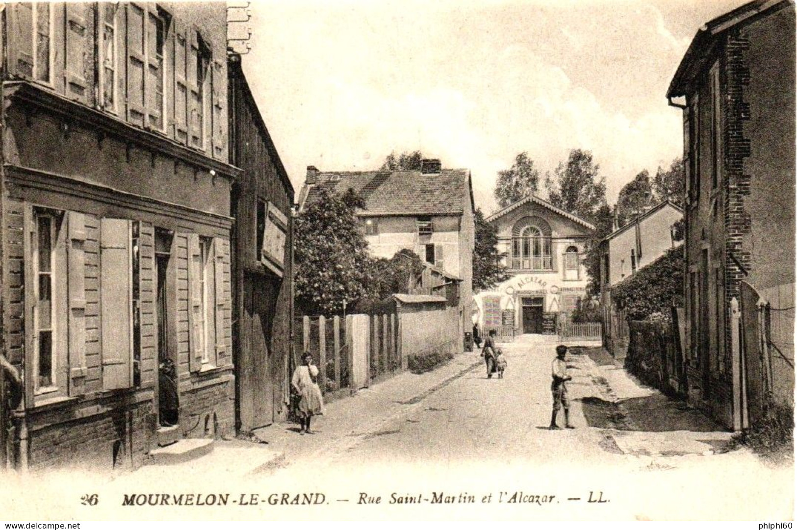MOURMELON LE GRAND  -  51  -  Rue Saint Martin Et L'Alcazar - Mourmelon Le Grand