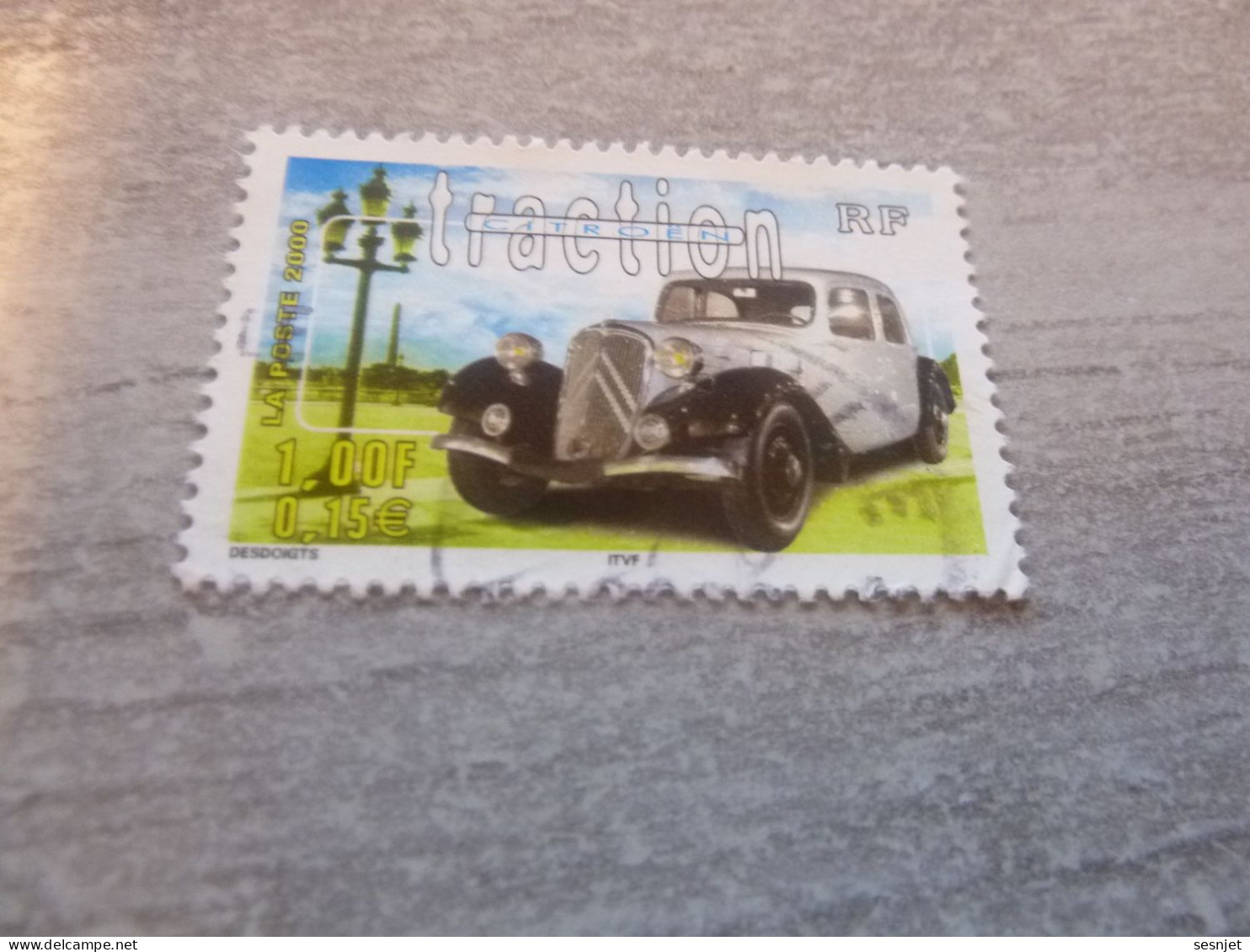 Citroên Traction - Voiture Ancienne - 1f. (0.15 €) - Yt 3318 - Multicolore - Oblitéré - Année 2000 - - Voitures