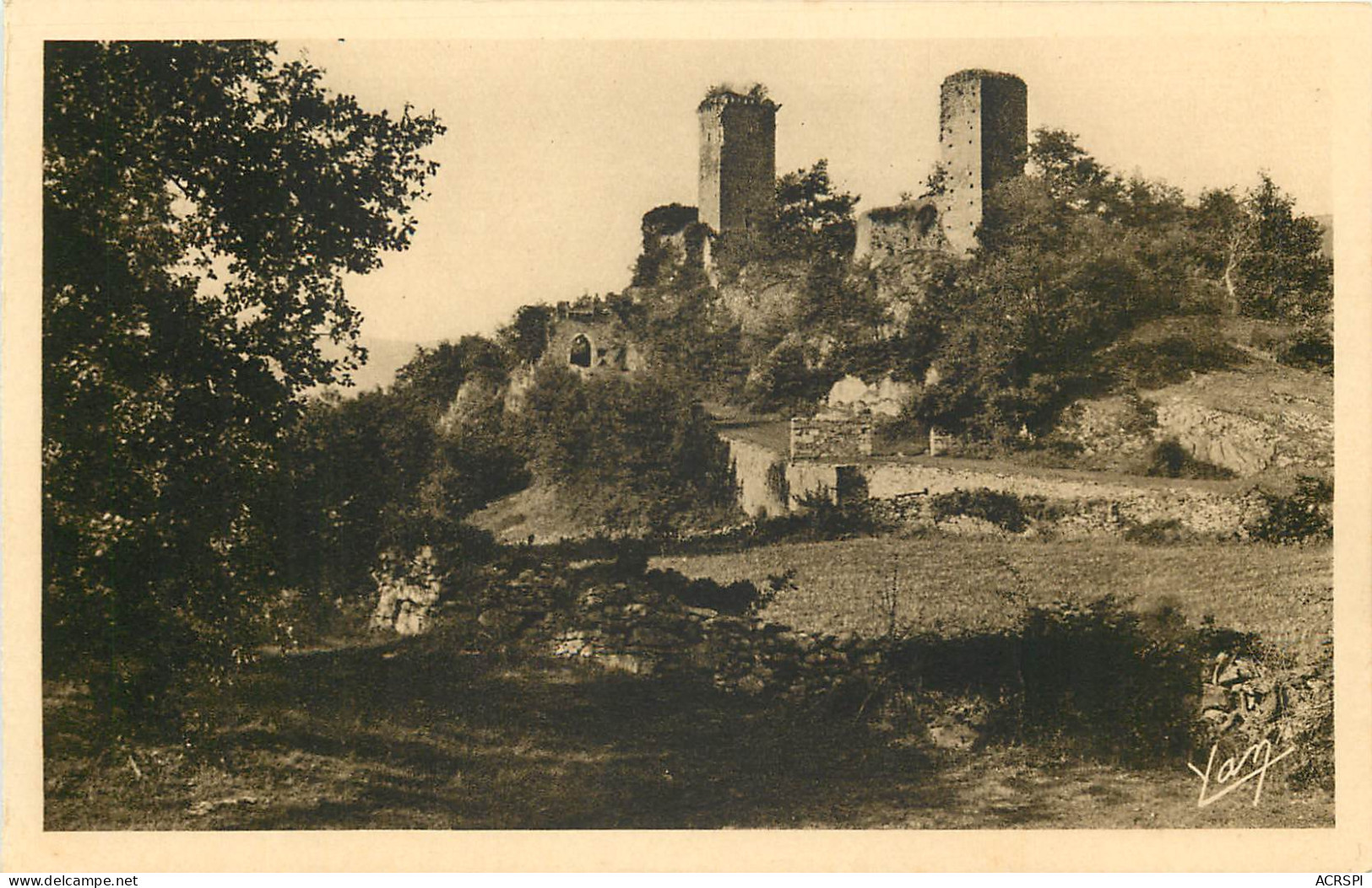 65  Argelès Gazost Ruines Du Château De Beaucens       N° 11 \MM5075 - Argeles Gazost